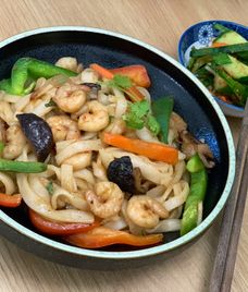 tôm xào ớt chuông