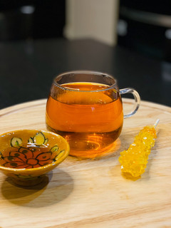 عکسی از دستور چای سبز و زعفران و هل