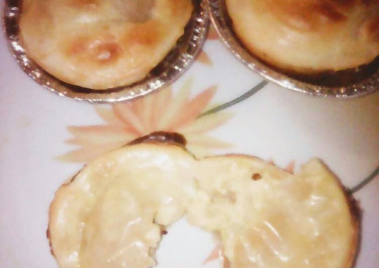 Recipe of Homemade Chicken &amp; Mushroom Pies