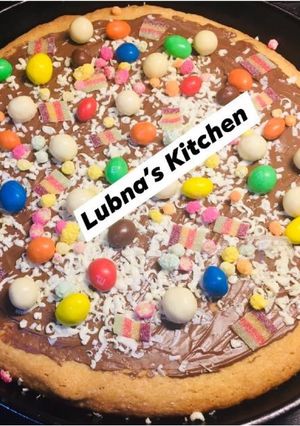A picture of Cookie Pizza:.