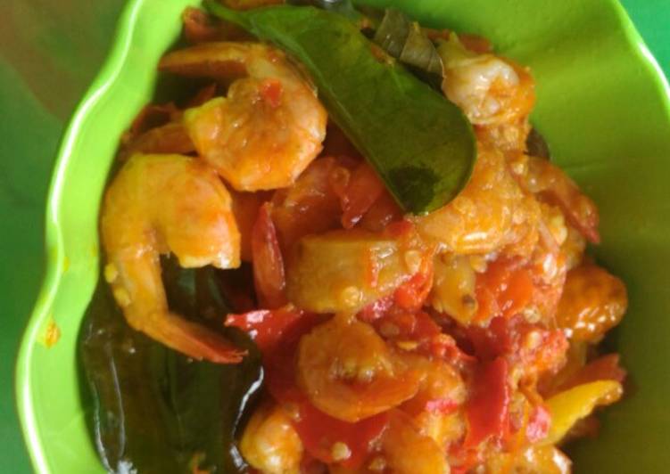 Cara Gampang Membuat Udang Balado Mercon Anti Gagal