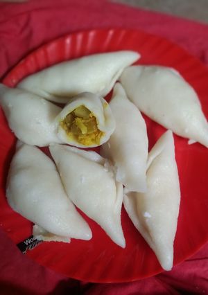 ফুলকপির ভাপা পুলি পিঠে(fulkopir bhapa puli pithe recipe in Bengali) রেসিপির প্রধান ছবি