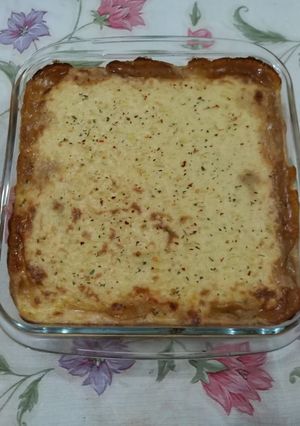 શેફર્ડસ પાઇ (Shefard's Pie Recipe In Gujarati) રેસીપી મુખ્ય ફોટો