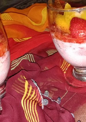 صورة لوصفة تحلية بالفراولة