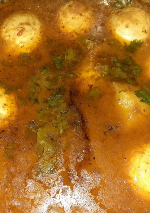 A picture of Egg Korma.