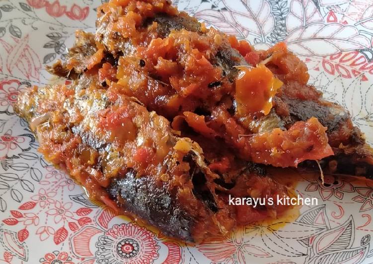 Resep Sambal Ikan Pindang Keranjang, Enak Banget