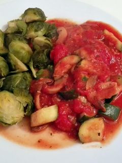 Gyors paradicsomos zöldségragu recept fotója