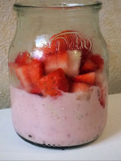 Una foto de Yogurt light (merienda o desayuno)