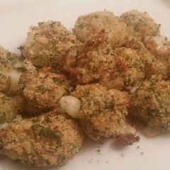 A picture of Basil-Garlic Baked Cheese Curds.