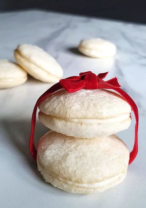 O poză a rețetei Macarons cu nucă de cocos.