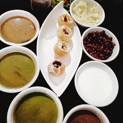 A picture of Panipuri.