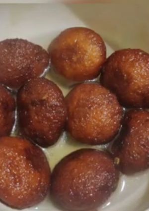 A picture of Bread ke Gulab Jamun.