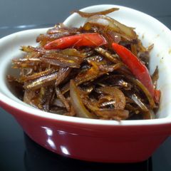 A picture of Steamed Ikan Bilis /Dried Anchovies.