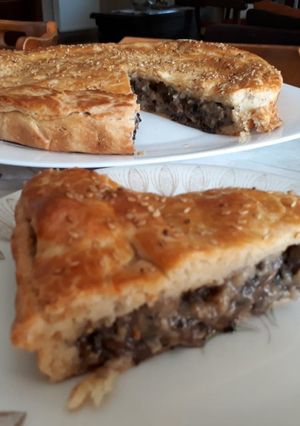 Φωτογραφία της συνταγής Μανιταρόπιτα αποκλειστικά για τους λάτρεις των μανιταριών