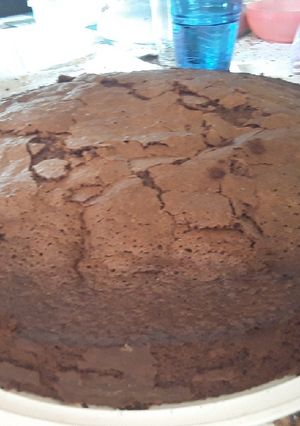 Una foto de Torta húmeda de chocolate