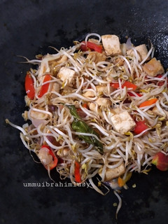 Foto resep Cah Toge-Tahu-Ikan Asin