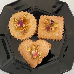 A picture of Baklava cookies.
