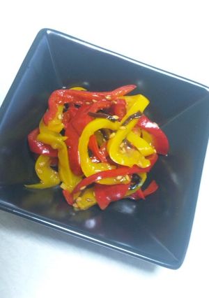 A picture of Microwaved Bell Pepper with Shio-kombu For Bentos.