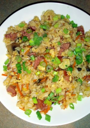 A picture of Amylynn's Sausage Mushroom Fried Rice.
