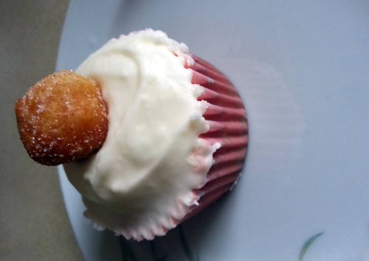 Easiest Way to Prepare Any-night-of-the-week Doughnut cupcakes