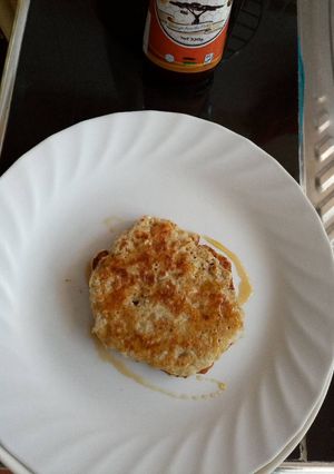 A picture of Oatmeal pancakes.