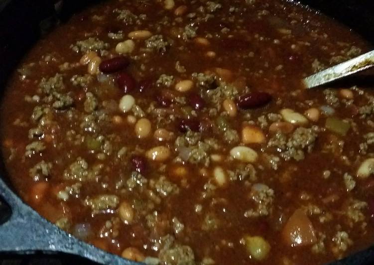 How to Prepare Homemade Iz’s Seriously Good Chili