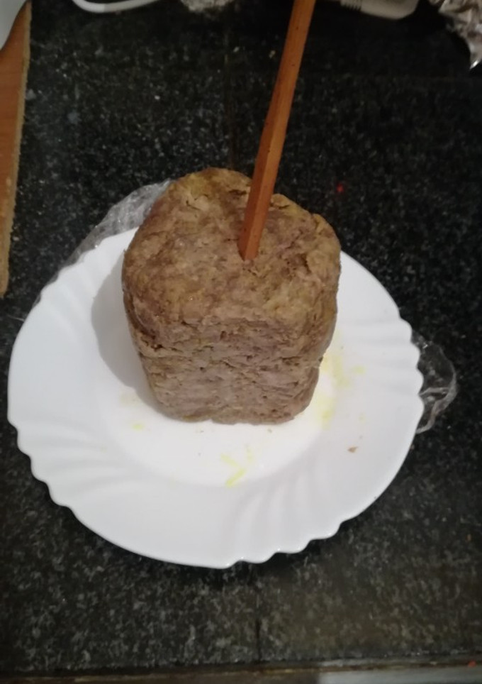 Una foto de Kebab de cerdo y ternera en la olla GM g
