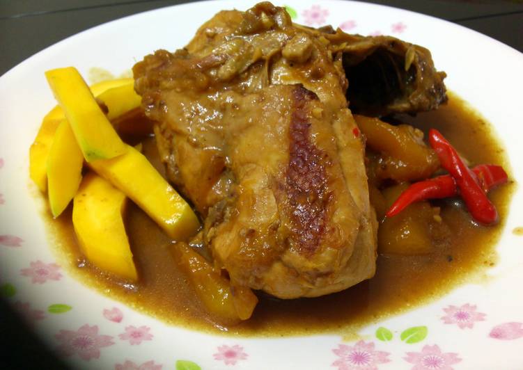How to Make Any-night-of-the-week Chicken And Mango In Bean Paste Sauce