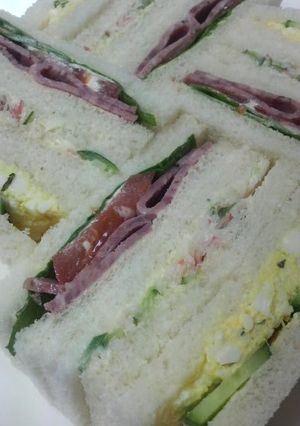 A picture of The Cut Edges Are The Key: Beautiful Sandwiches.