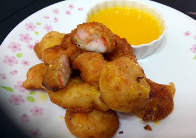 Beer Batter Prawn With Sauce Orange