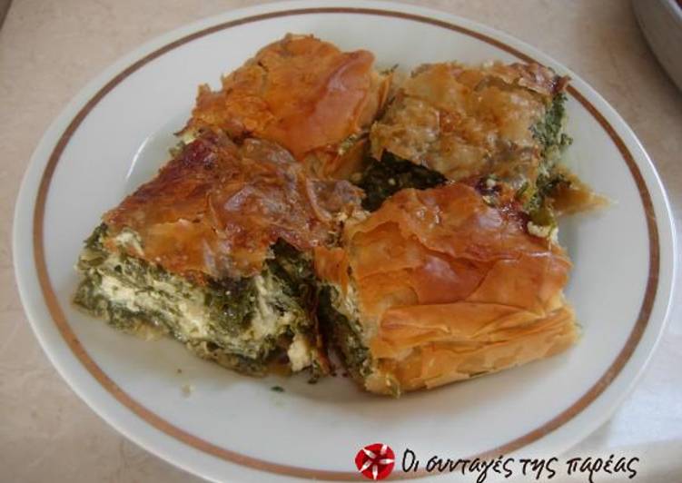 Spinach and cheese pie or vrehti