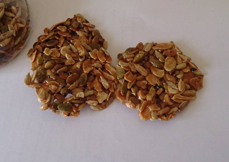 Recipe of Super Quick Homemade Crunchy Caramel Nuts