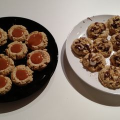 A picture of Simple Thumbprints.