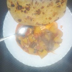 A picture of Chapati and liver.
