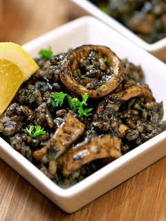 Una foto de Arroz negro