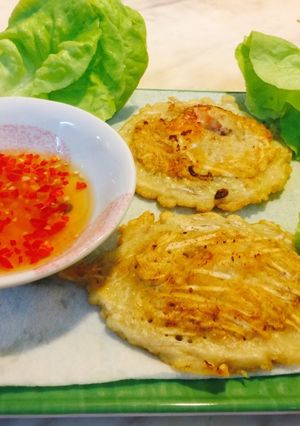 Hình của món Bánh khoai cau tôm lột.
