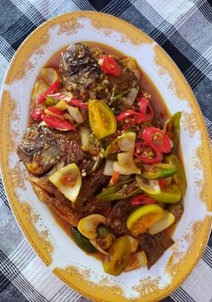 Foto resep Ikan masak saos cabe 🌶