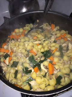 A picture of Chicken And Shells Soup.