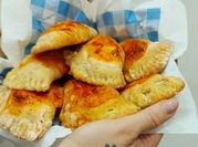 Una foto di panzerotti farina di semola