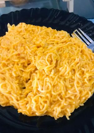A picture of Maggi.