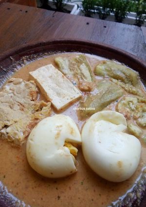 Foto resep Penyet telur santan