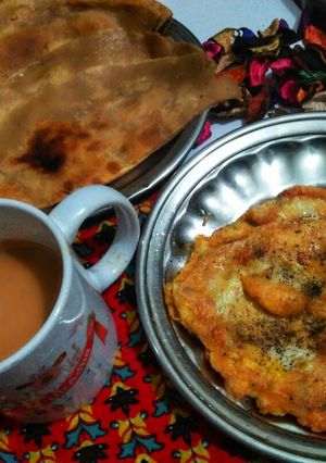 A picture of Scrumble Egg with Teh wala paratha 💖💖.