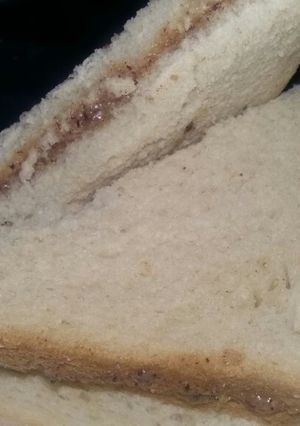 A picture of Cinnamon cream sandwich.