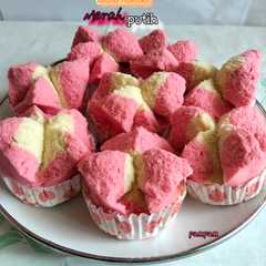 Bolu kukus Merah Putih-レシピのメイン写真