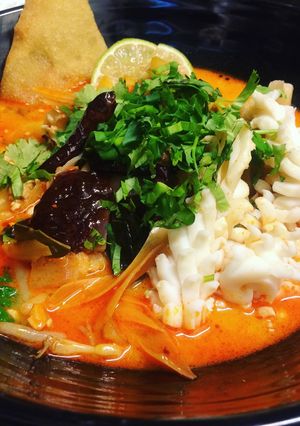 รูปของ เกี้ยวกุ้งต้มยำน้ำข้นทะ