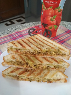 A picture of Moong sprout grilled sandwitch.