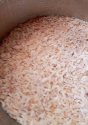 Una foto de Arroz graneado con té orgánico raspberry leaf