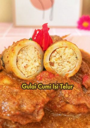 Foto resep Gulai Cumi Isi Telur (Bumbu Instan)