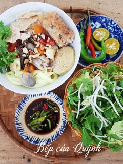 Hình của món Mì quảng chay.