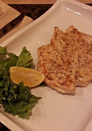 A picture of Chicken Paillard.